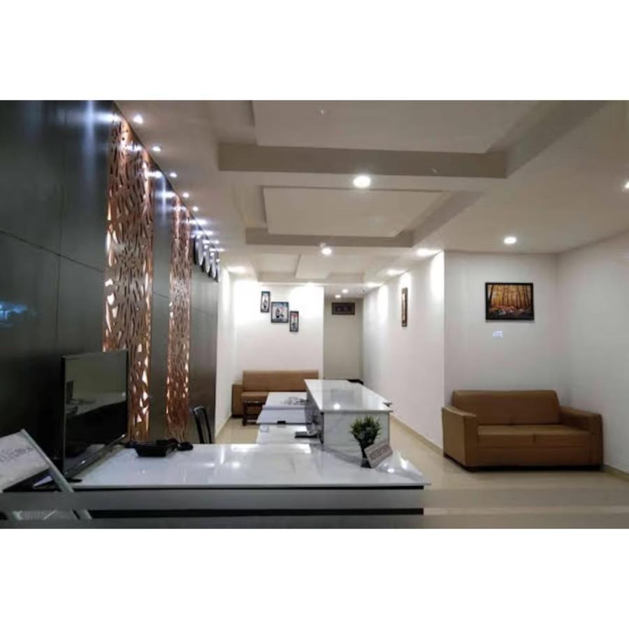 Hotel Meridian Grand Shamshabad Exterior foto