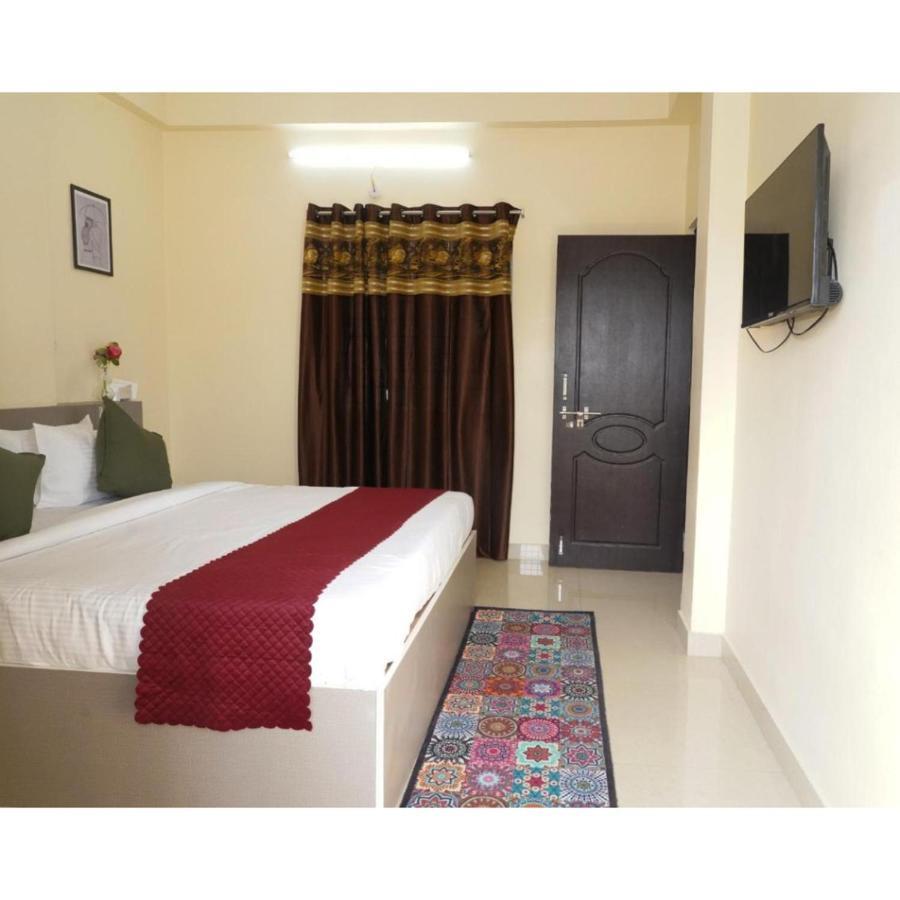 Hotel Meridian Grand Shamshabad Exterior foto